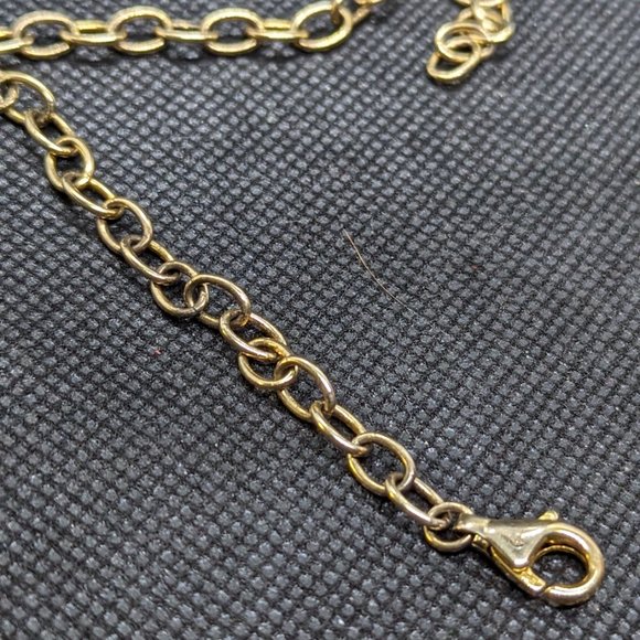 Delicate golden chain bracelet - Picture 2 of 5
